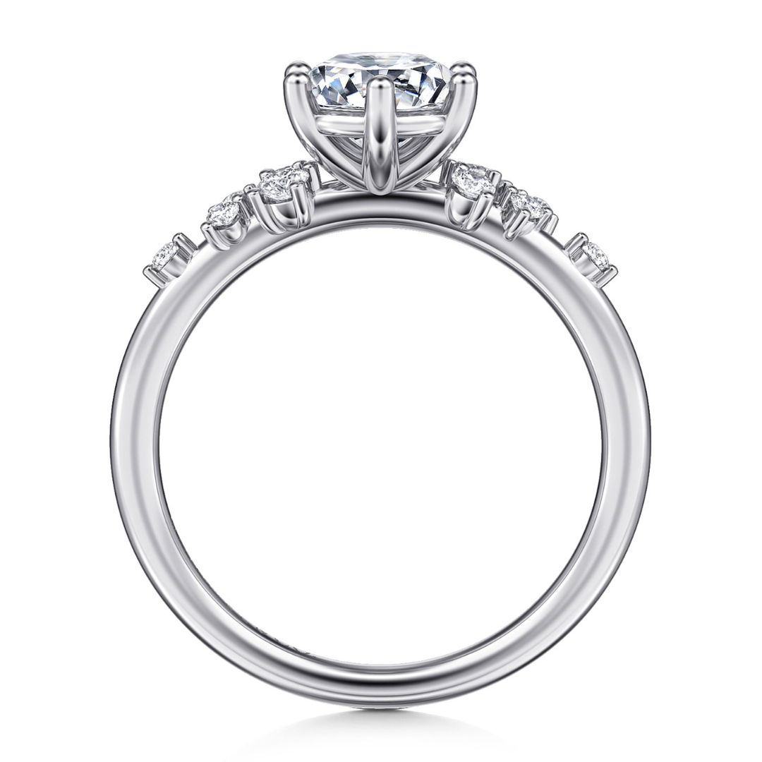 White Gold Round Accented Engagement Ring (567052)