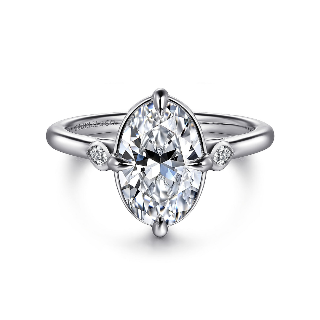 White Gold Oval Three Stone Engagement Ring (827322)