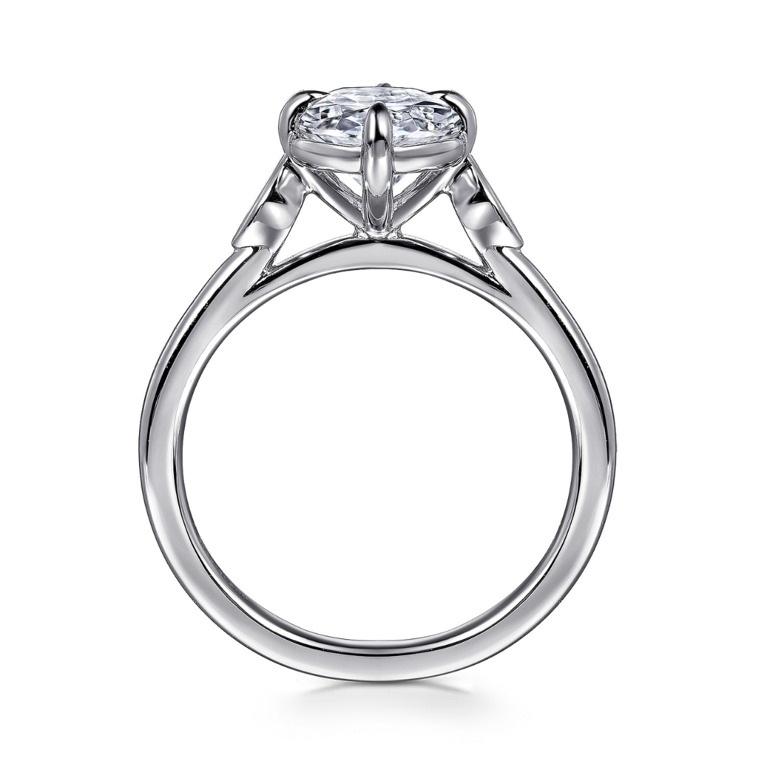 White Gold Oval Three Stone Engagement Ring (827322)