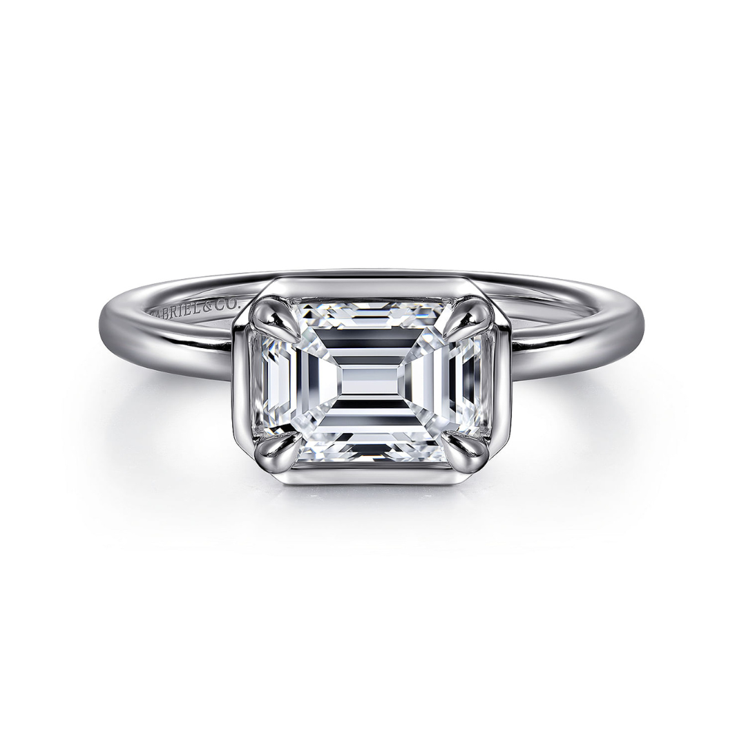 White Gold East-West Engagement Ring (889996)